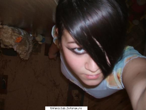 Poze cu voi! - and now me! .. I know I am verry ugly - Sa ne cunoastem