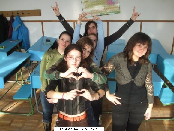 my best friends :rotfl:  :rotfl: poze cu prietenii